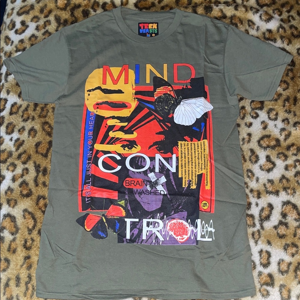 Teen Hearts Olive Graphic Tee